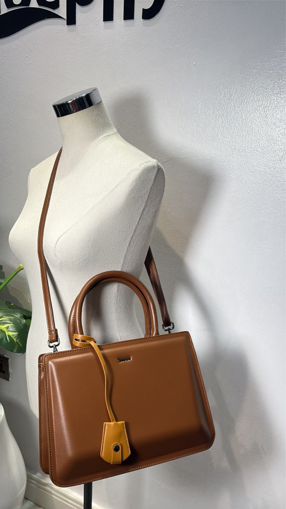 Bagco Medium Structured Bag in Brown