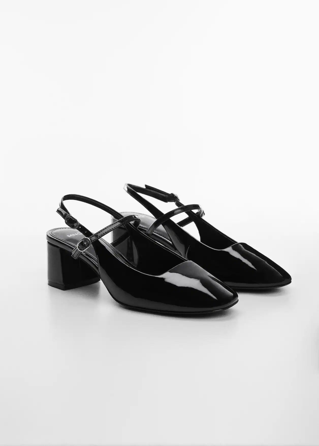MANGO BLACK PATENT ALMOND TOE BLOCK HEELS