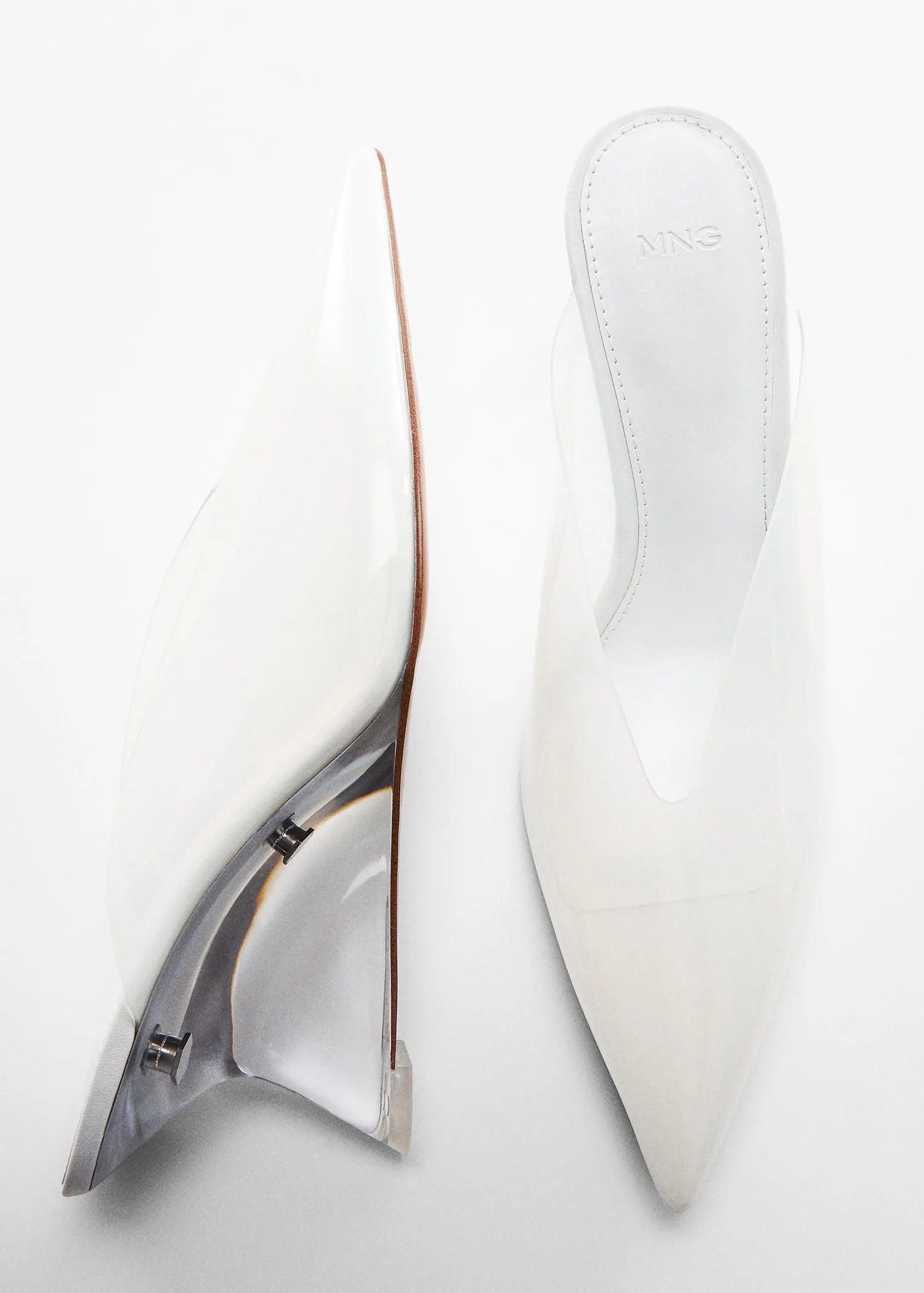 MANGO WHITE VINYL METHACRYLATE MULE