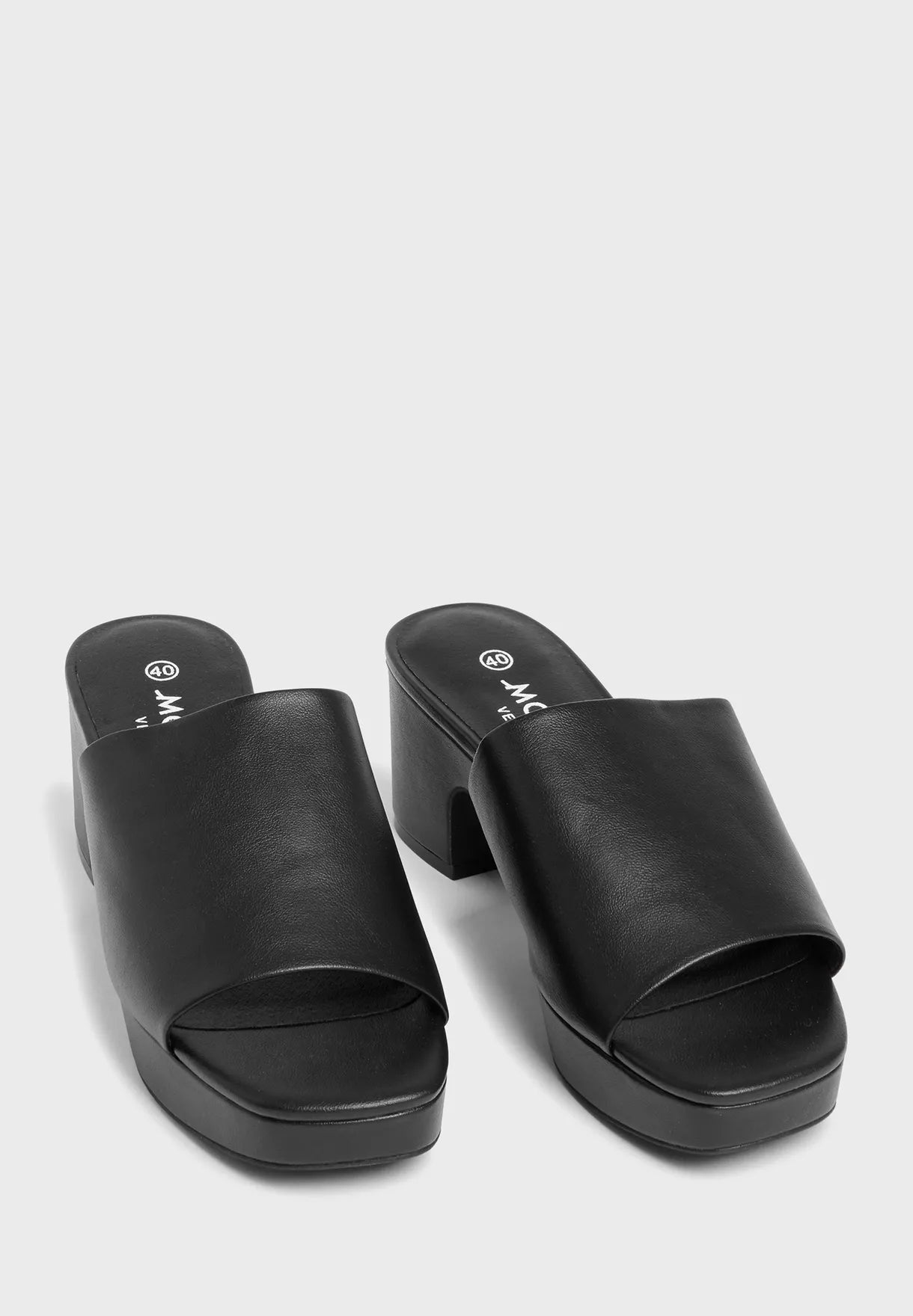 MONKI BLACK LEATHER LOW BLOCK HEEL MULE