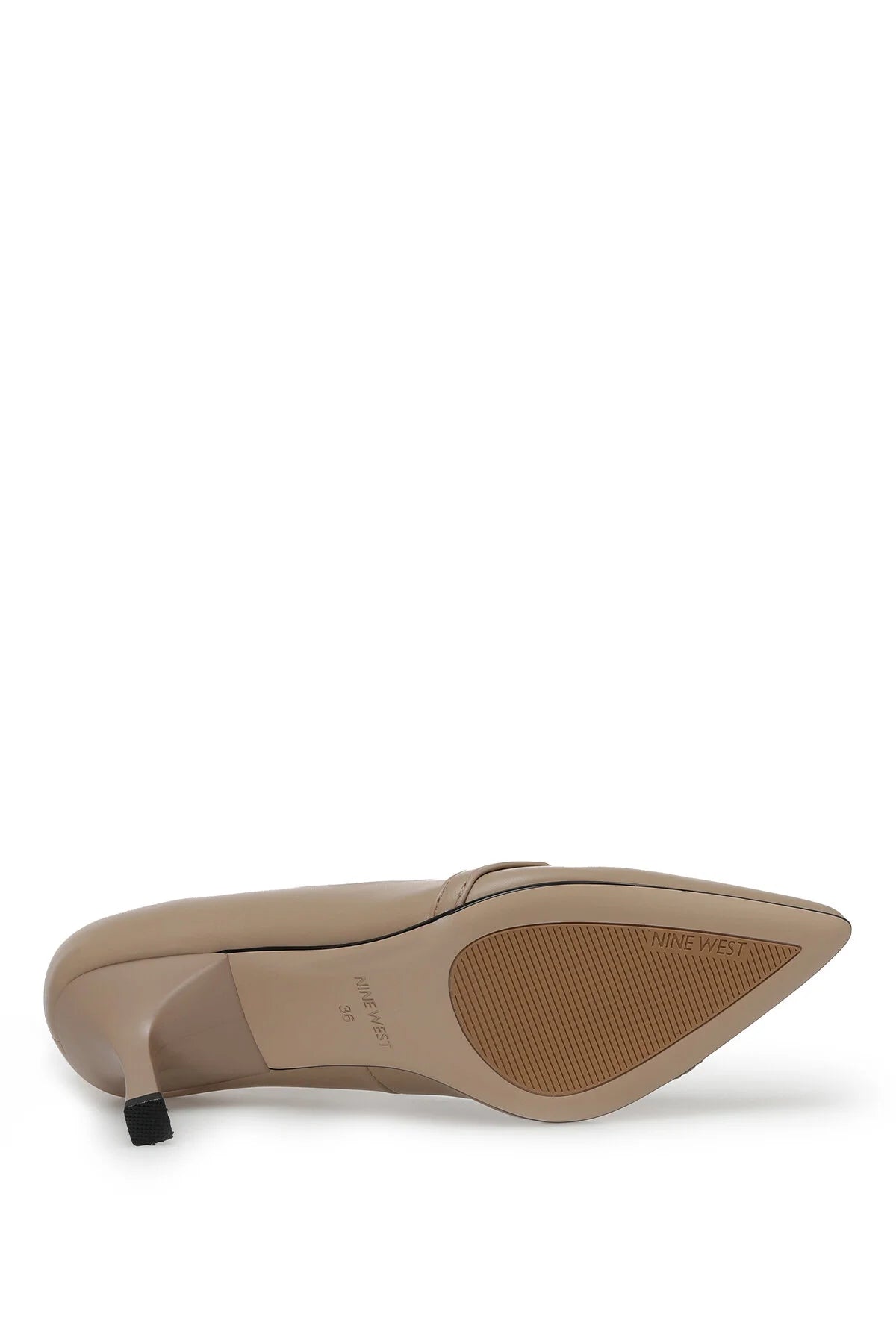 NINE WEST NUDE LEATHER NW DETAIL POINTED TOE PUMP