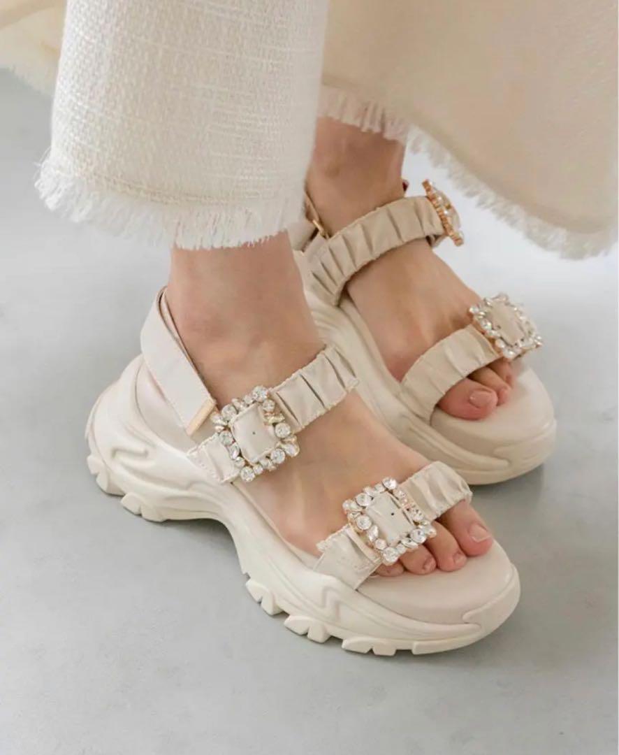 RANDA EMBELLISHED BUCKLE RUCHED SANDAL IN CREAM