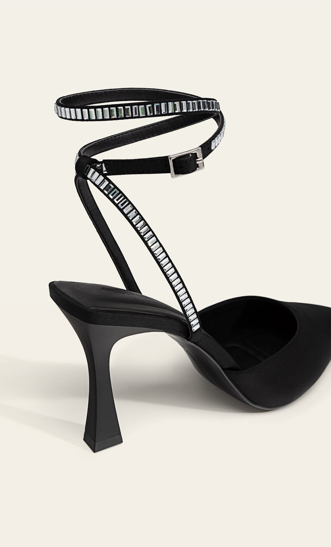 STRADIVARIUS BLACK HEELED ANKLE STRAP SHOES WITH RHINESTONES