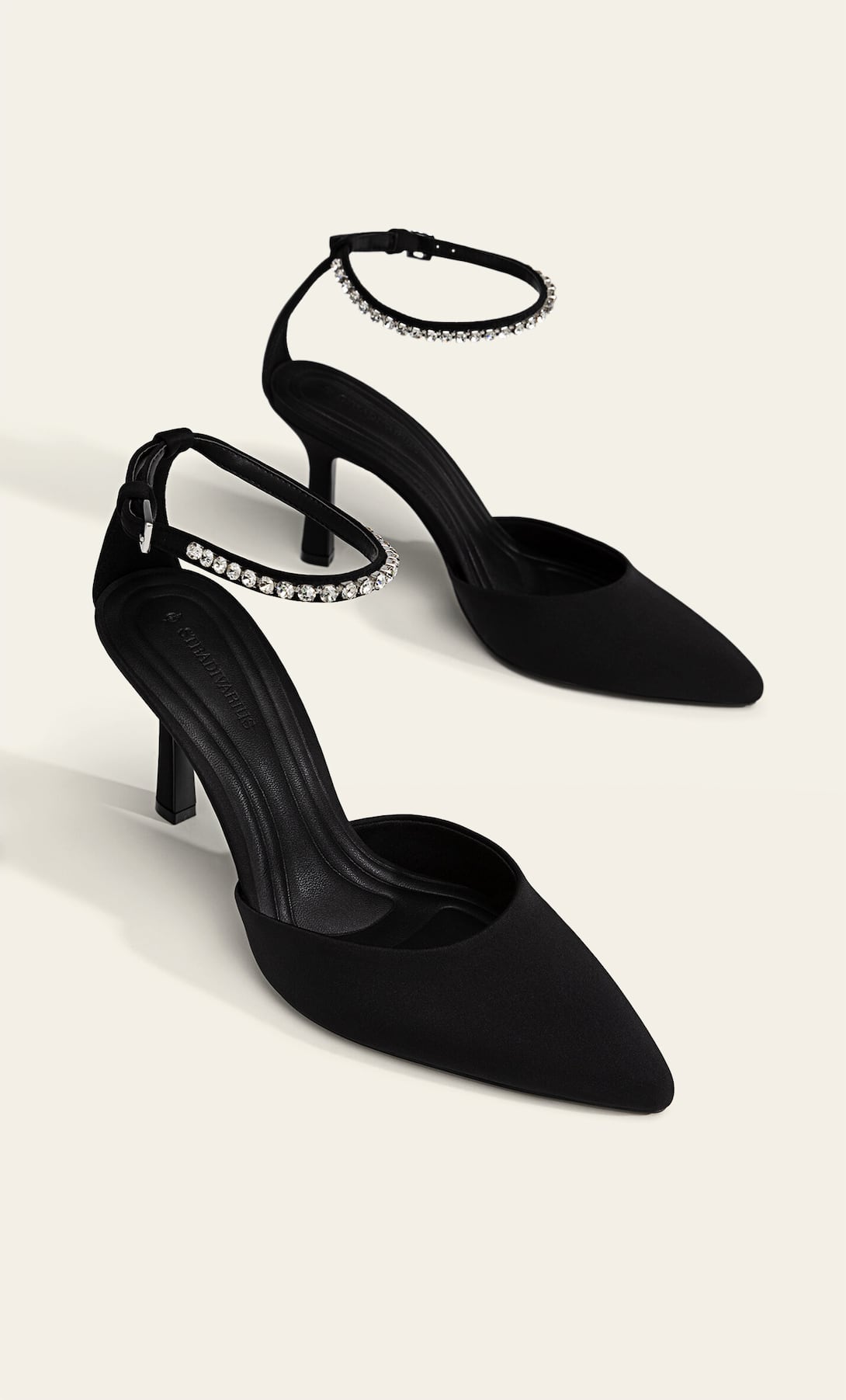 STRADIVARIUS BLACK HEELED SHOES WITH RHINESTONE STRAP