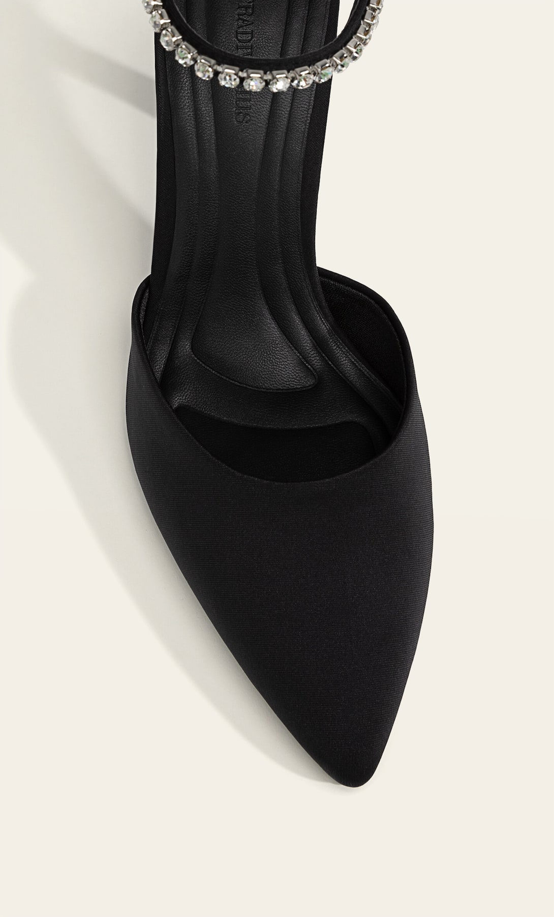 STRADIVARIUS BLACK HEELED SHOES WITH RHINESTONE STRAP