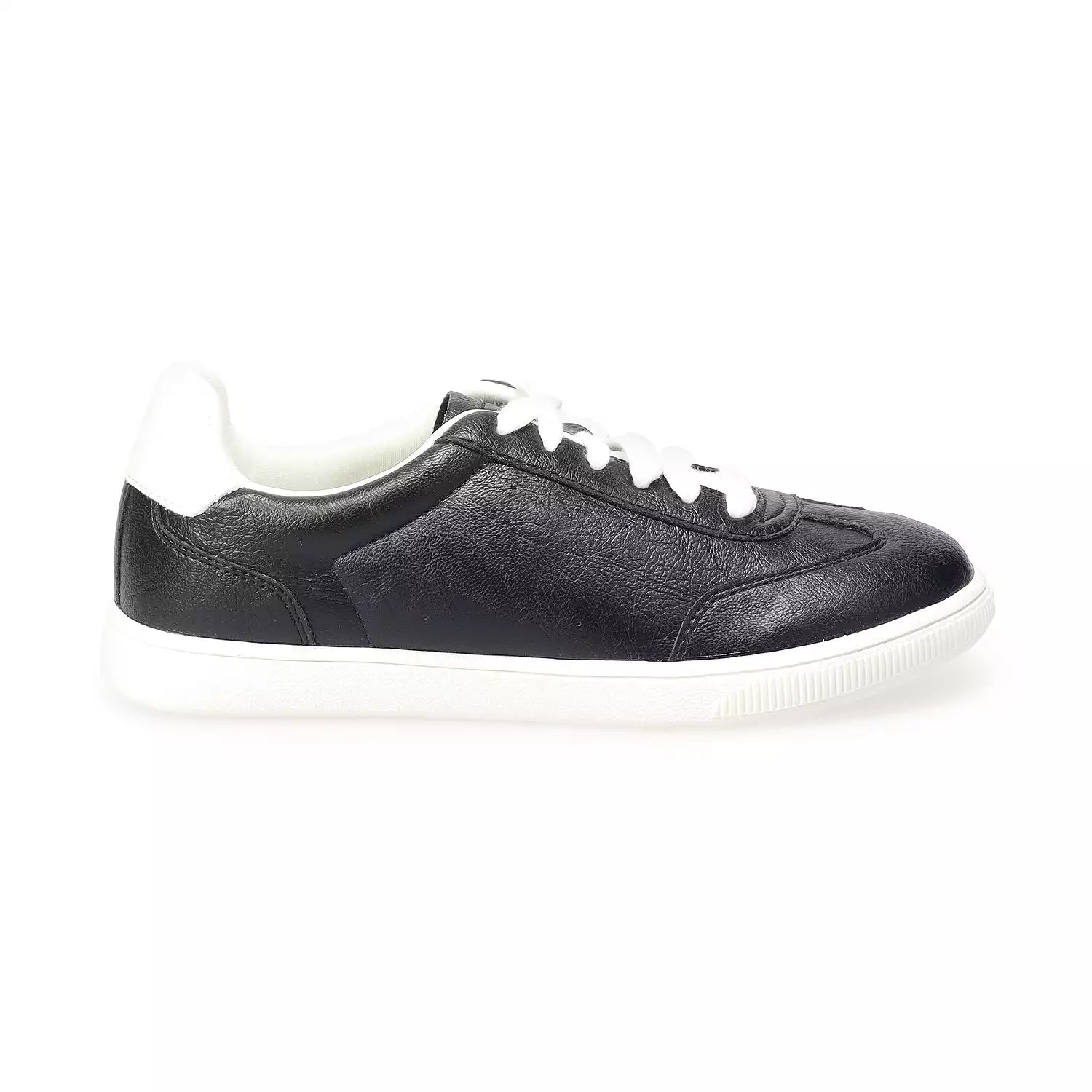 Sonoma Lace-Up Sneakers in Carton