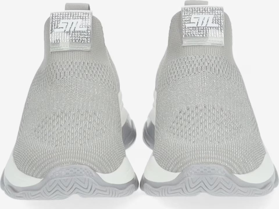 Steve Madden Elastic Beathable Slip-Ons in Grey