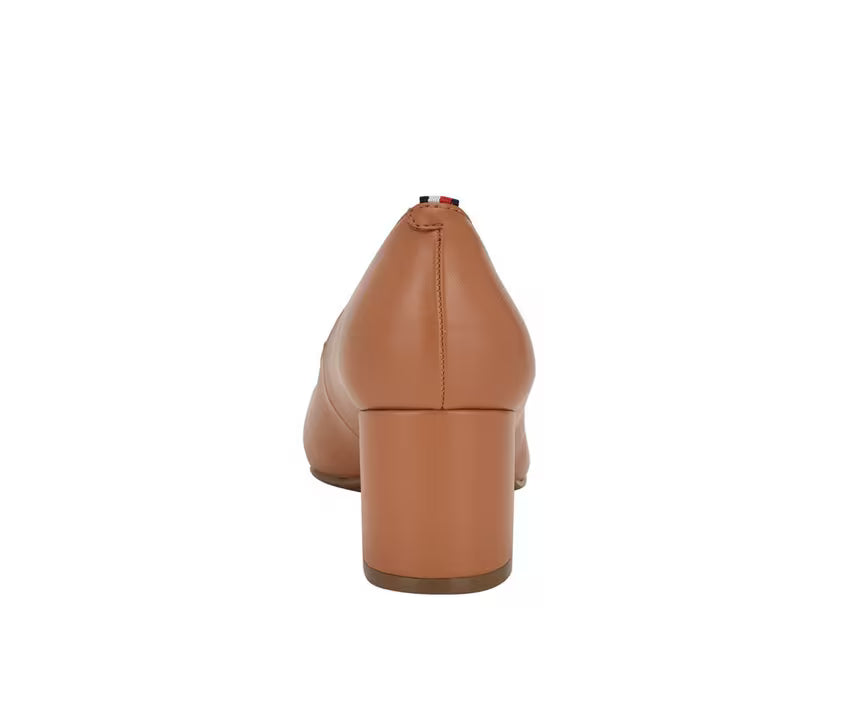Tommy Hilfiger Pointed toe Block Heel Pump in Tan
