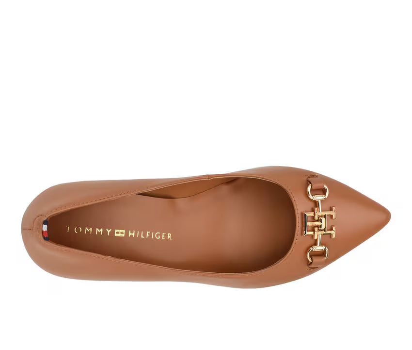 Tommy Hilfiger Pointed toe Block Heel Pump in Tan