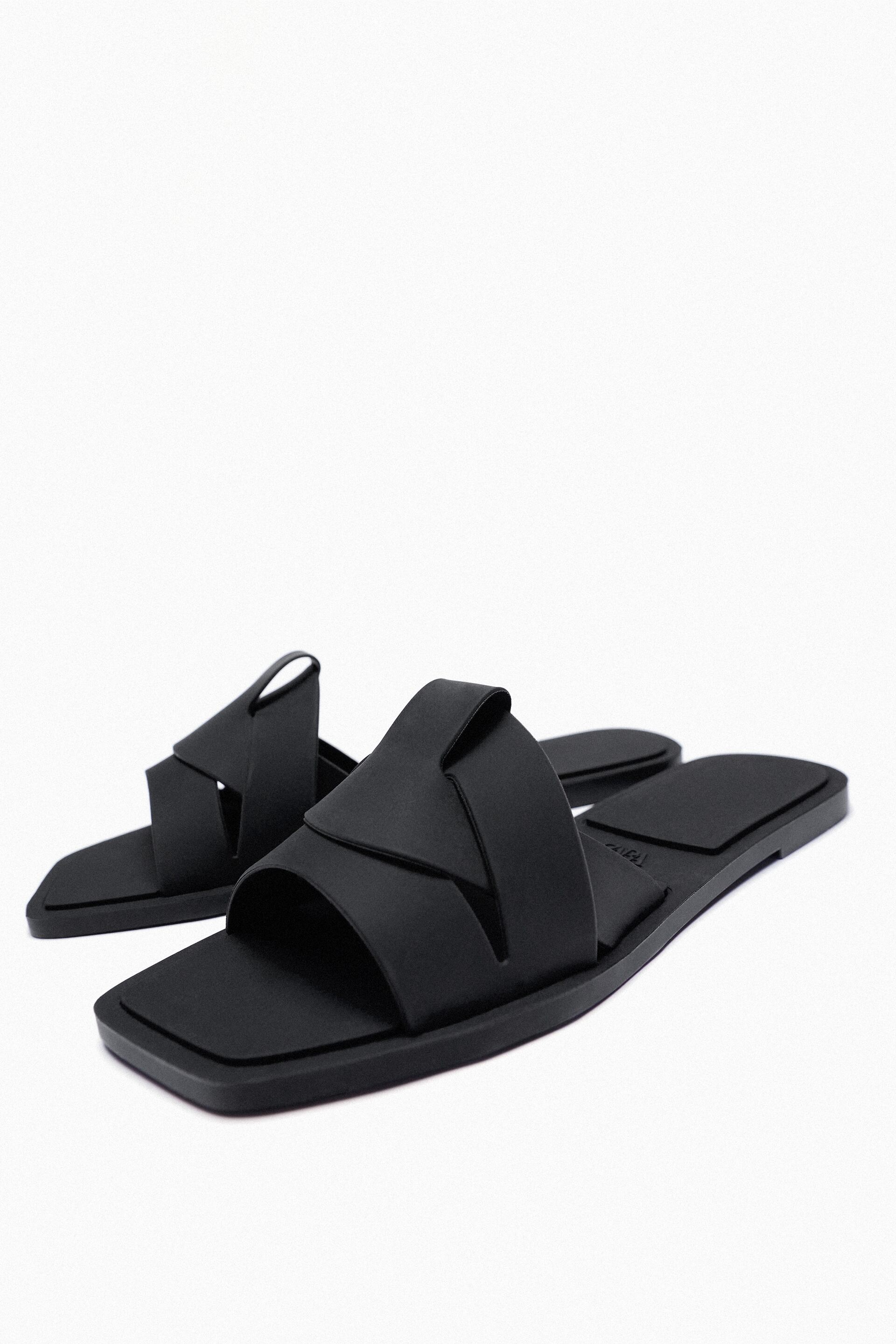 ZARA BLACK JELLY SLIDE SANDAL