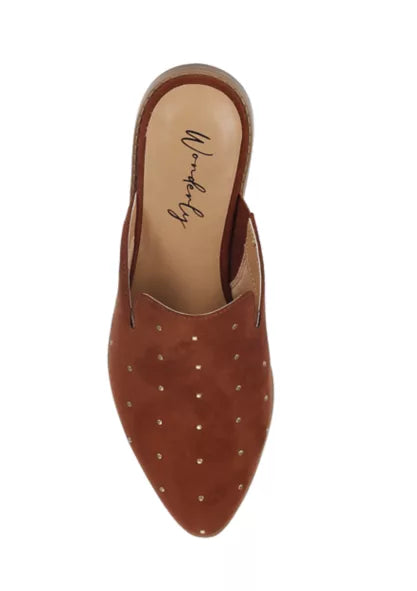 WONDERLY BROWN POINTED TOE MULE