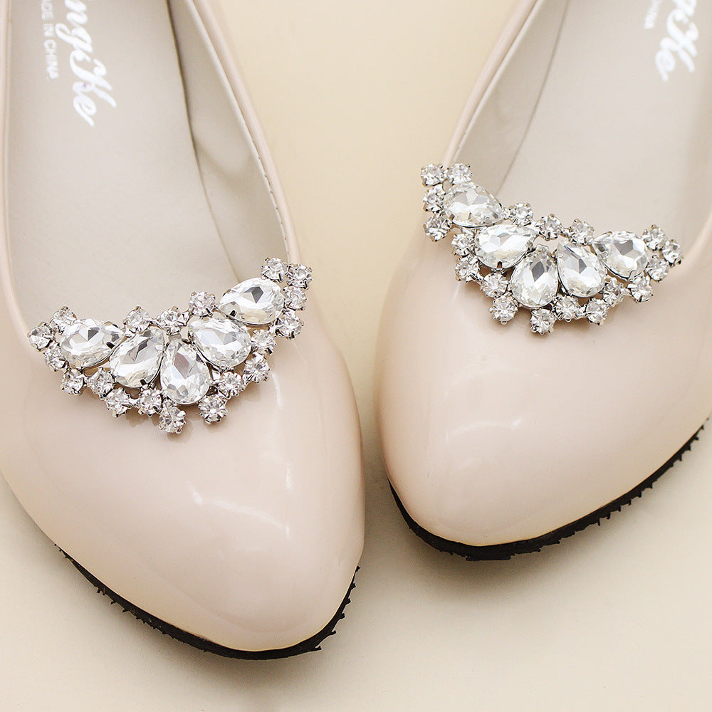 ARC CRYSTAL SHOE BROOCHES
