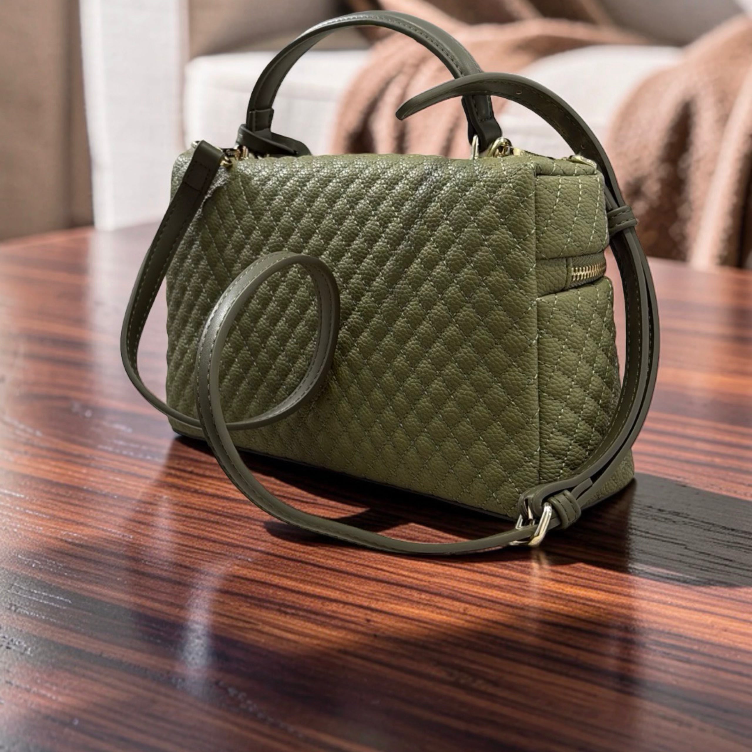 Chrisbella Top Handle textured leather Bag in Green