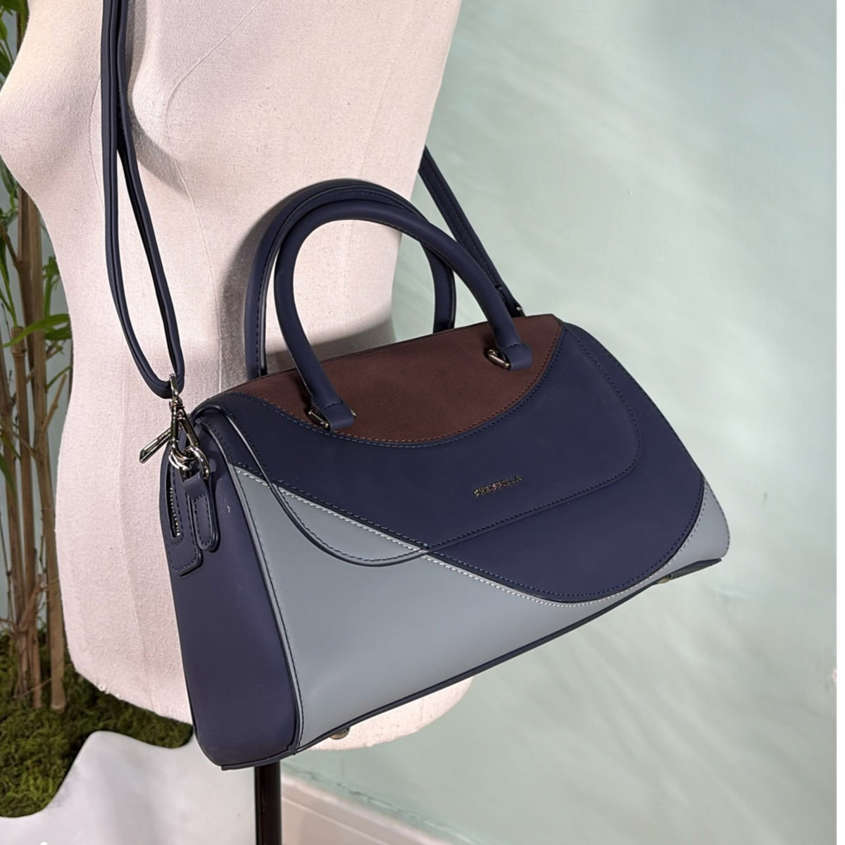 Chrisbella 3-Color Pattern Bag In Navy