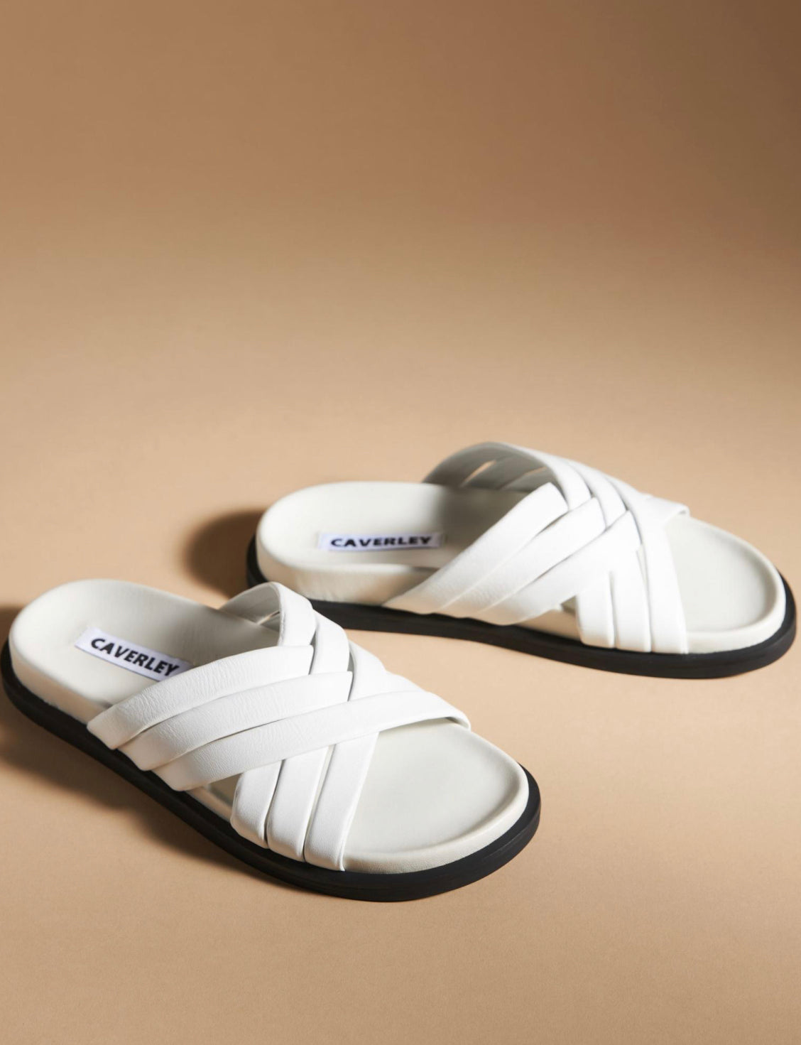 CAVERLEY WHITE MULTI CROSS STRAP SLIDE