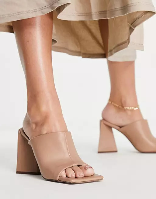 ASOS BEIGE BLOCK HEEL MULE