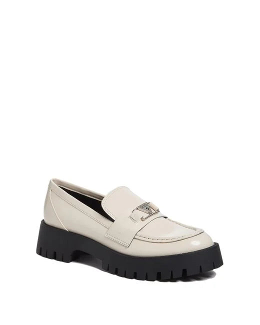 GUESS ECRU LOGO DETAIL LOAFERS