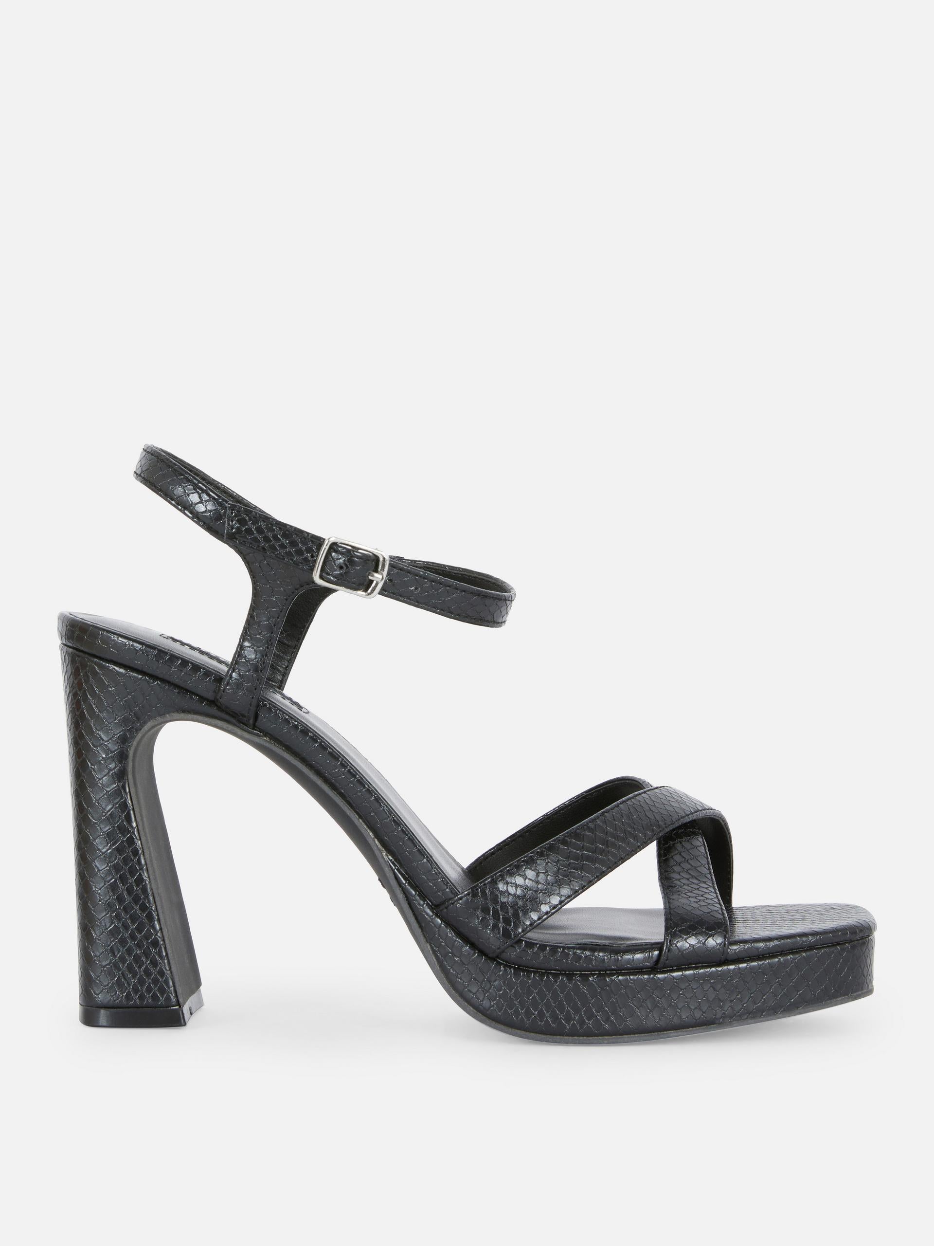 Primark best sale black sandals