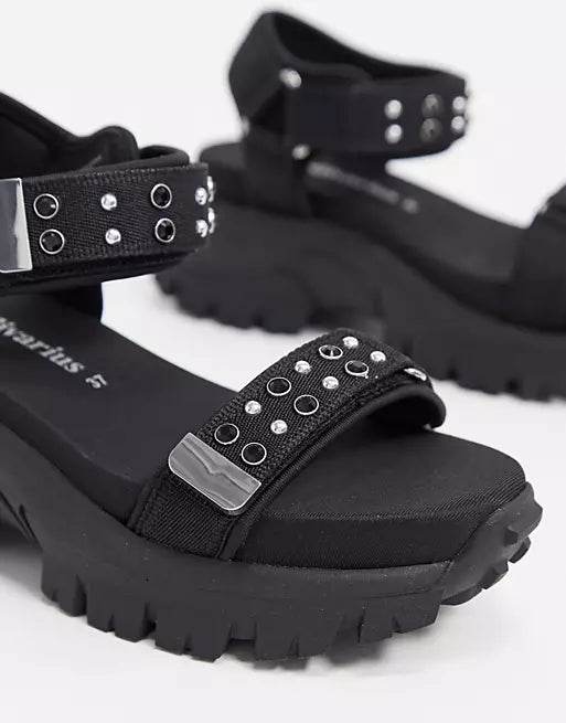 STRADIVARIUS BLACK STUDDED SPORTY SANDAL