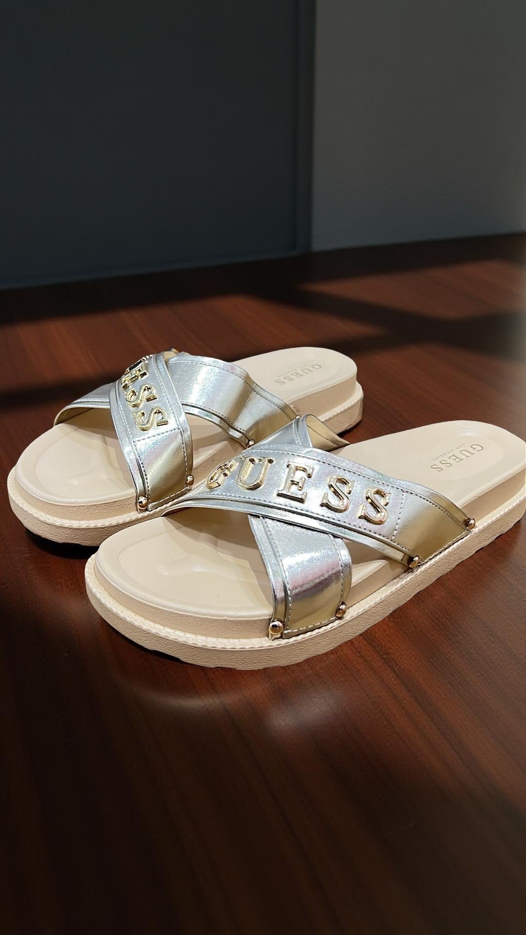 Guess Cross Strap Logo Detail Slip-on Gold