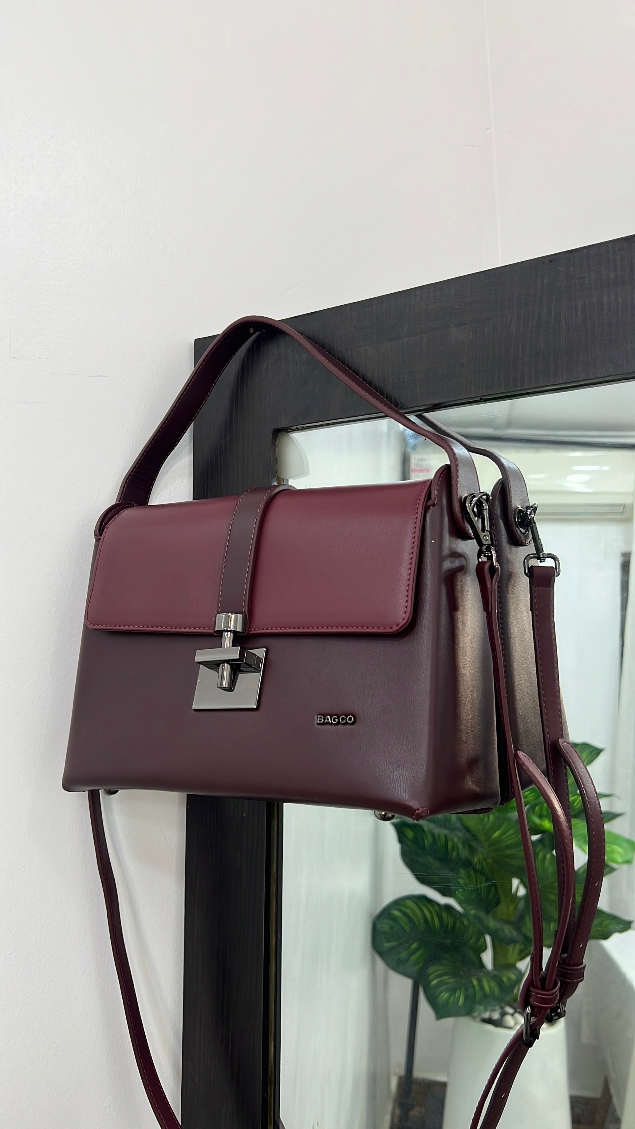 Bagco Tow-Tone Structured Top-Handle Bag in Wine