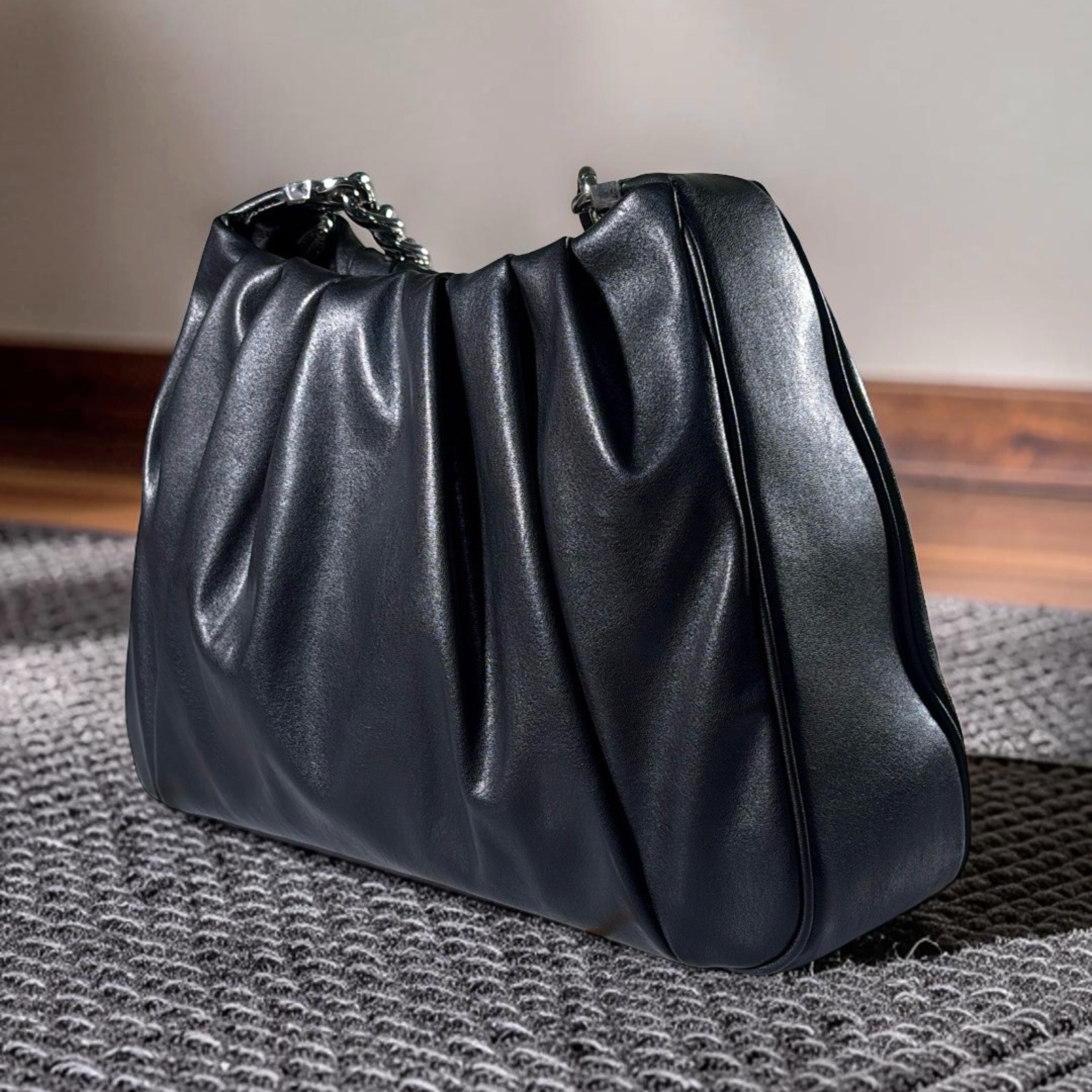 Chrisbella Ruched Deisgn Single Strap Bag in Black