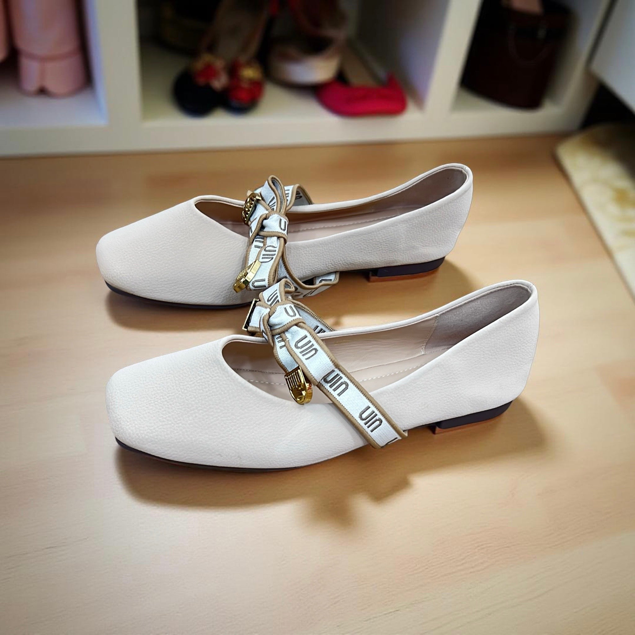 ZHLL & Pretty Girl Nubuck Lether Ballerina in Eggshell