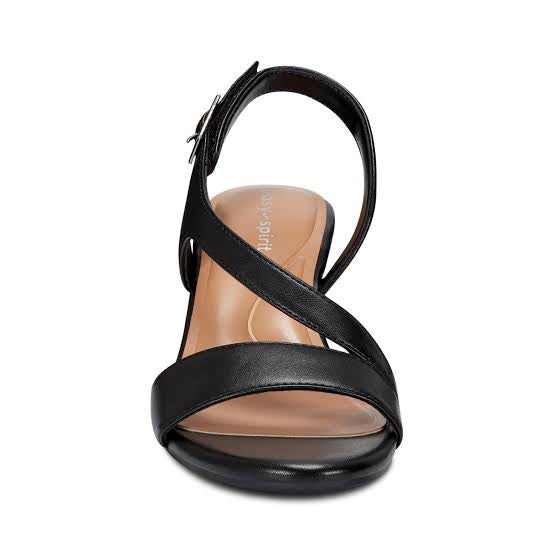 Easy Spirit Wedge Sandal in Black