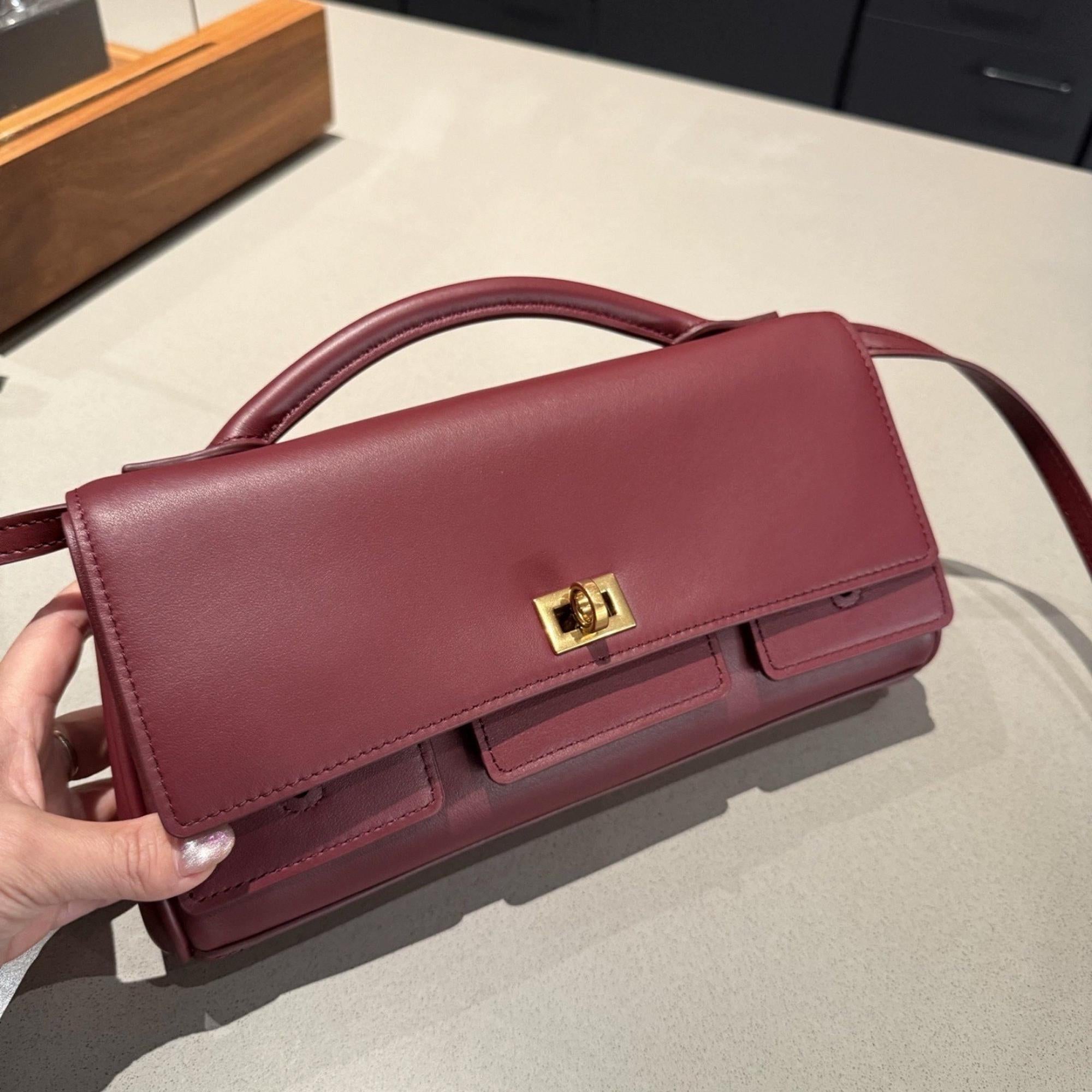 Classic Baguette Bag in Wine
