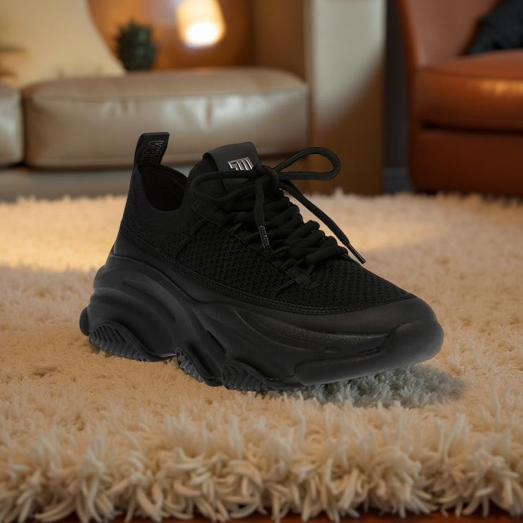 Steve madden Elastic Pull Tab Sneakers in Black