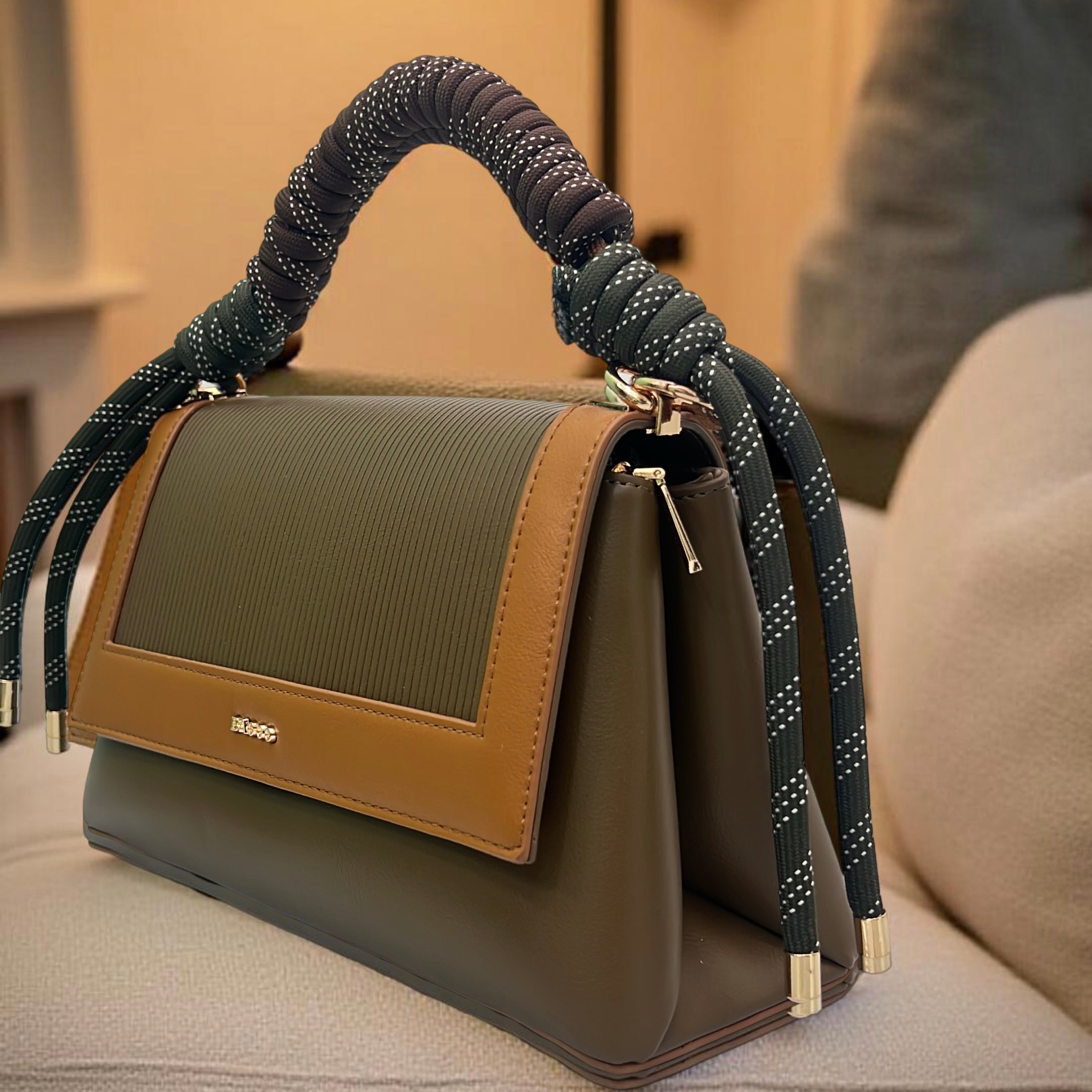 Bagco Woven Handle Tow-Tone Bag in Mud