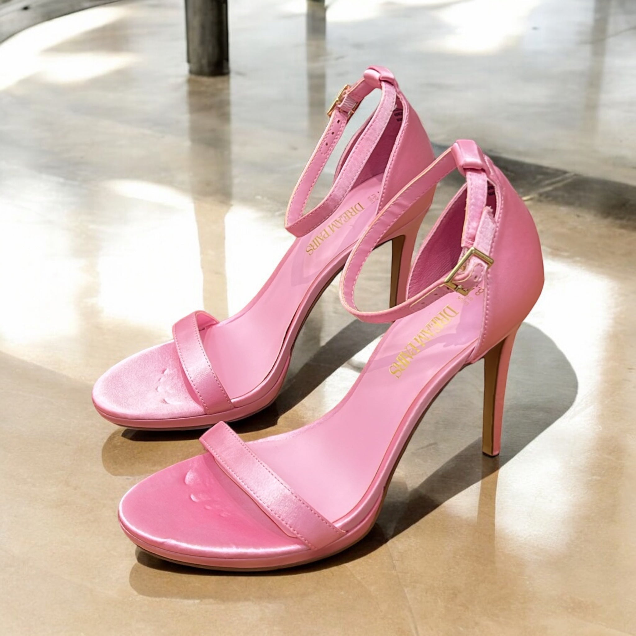 DREAM PAIRS SATIN HEELED SANDAL IN PINK