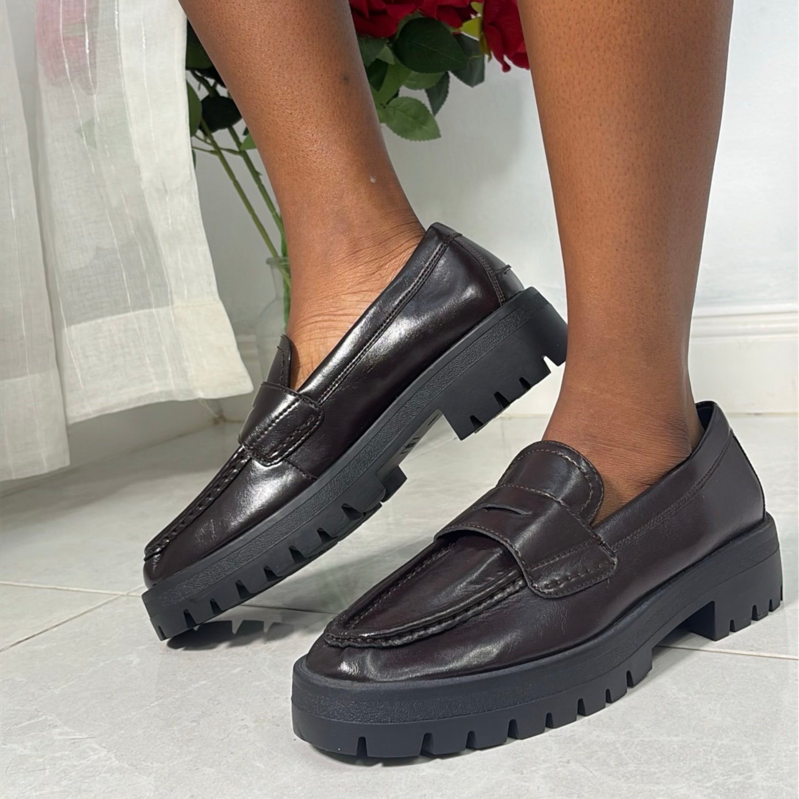 Reserved Loafers in Coffee