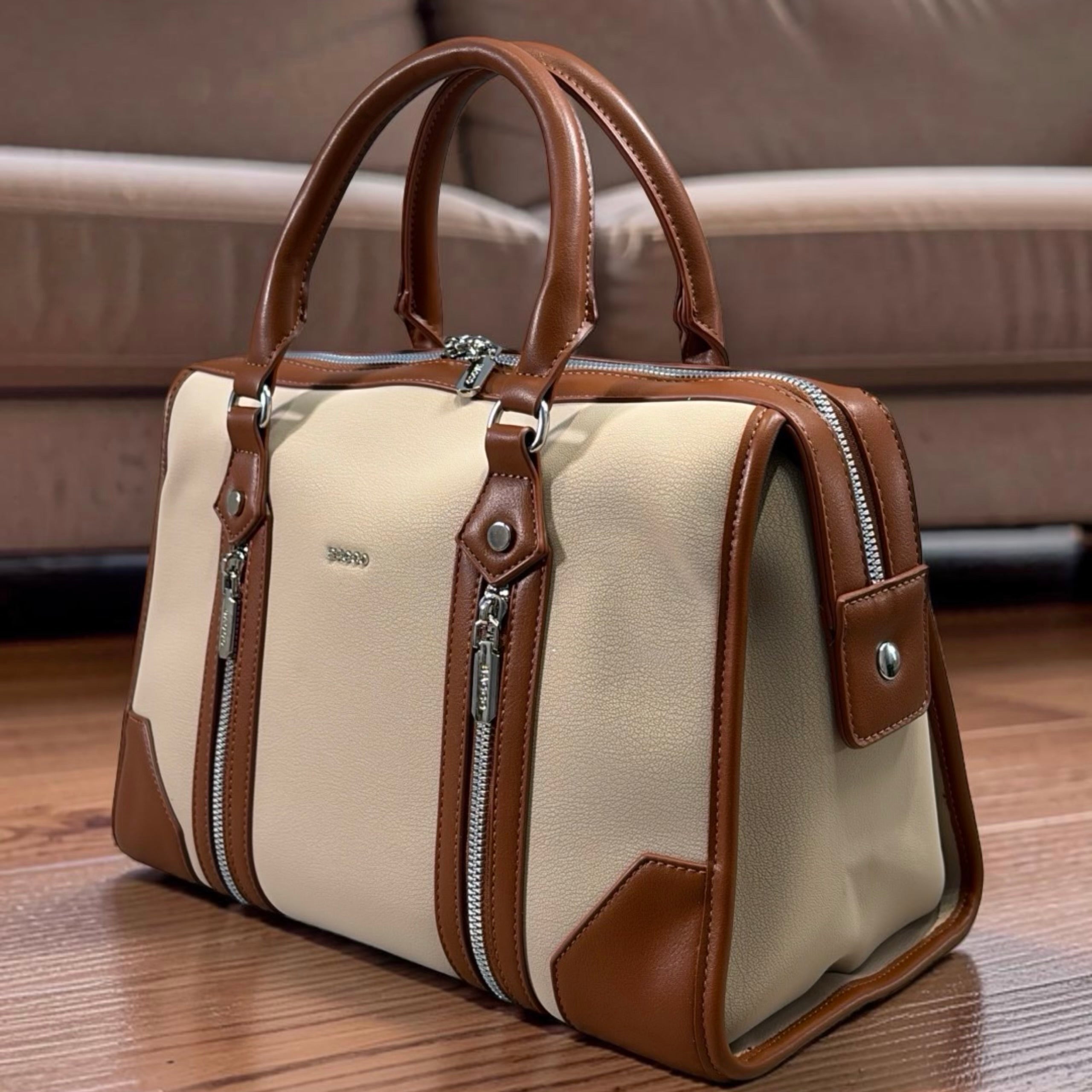 Bagco Double Front Zip Two-Tone Bag in Brown/Beige