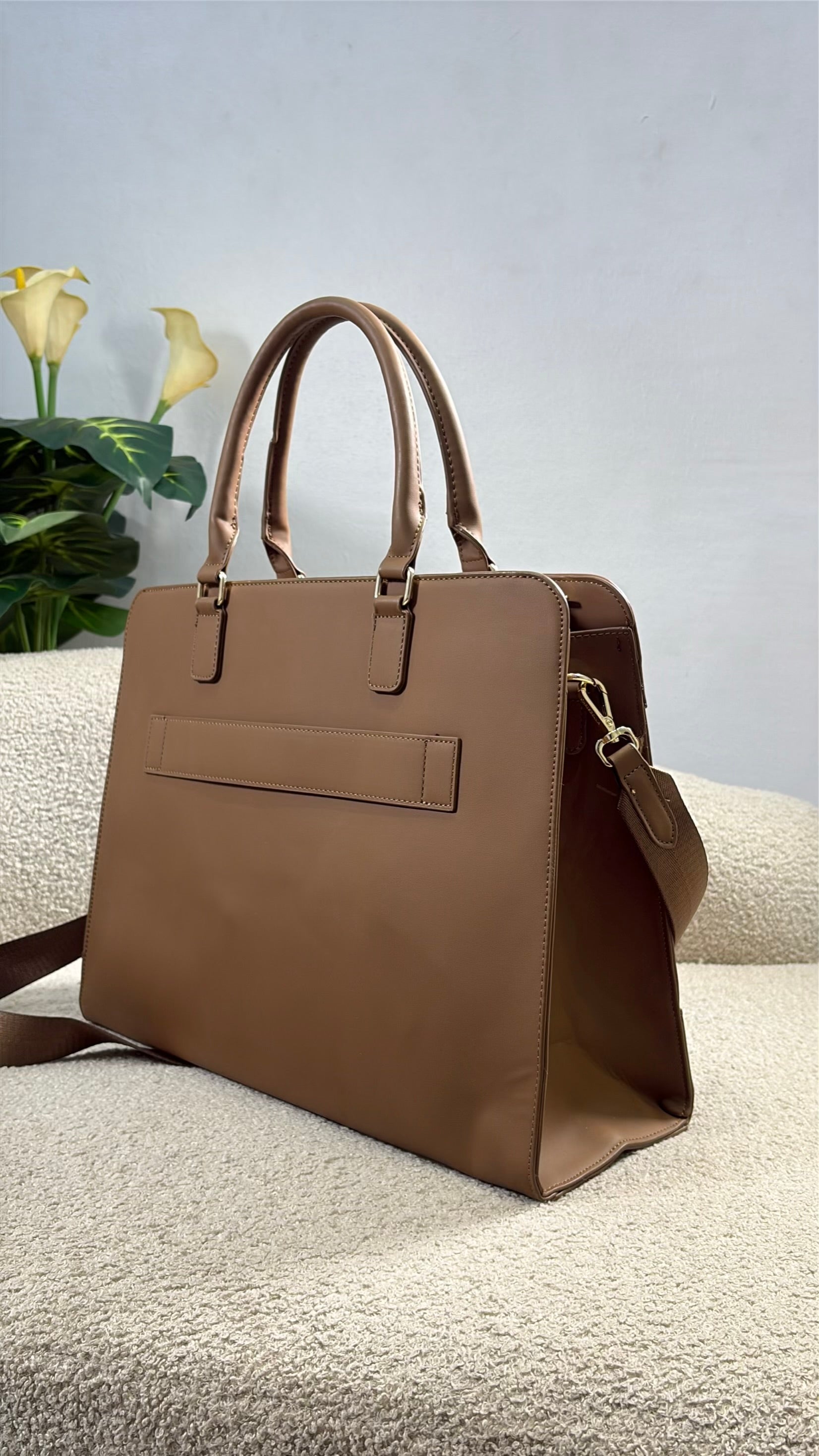 Chrisbella Unisex Laptop/Travel Bag in Brown