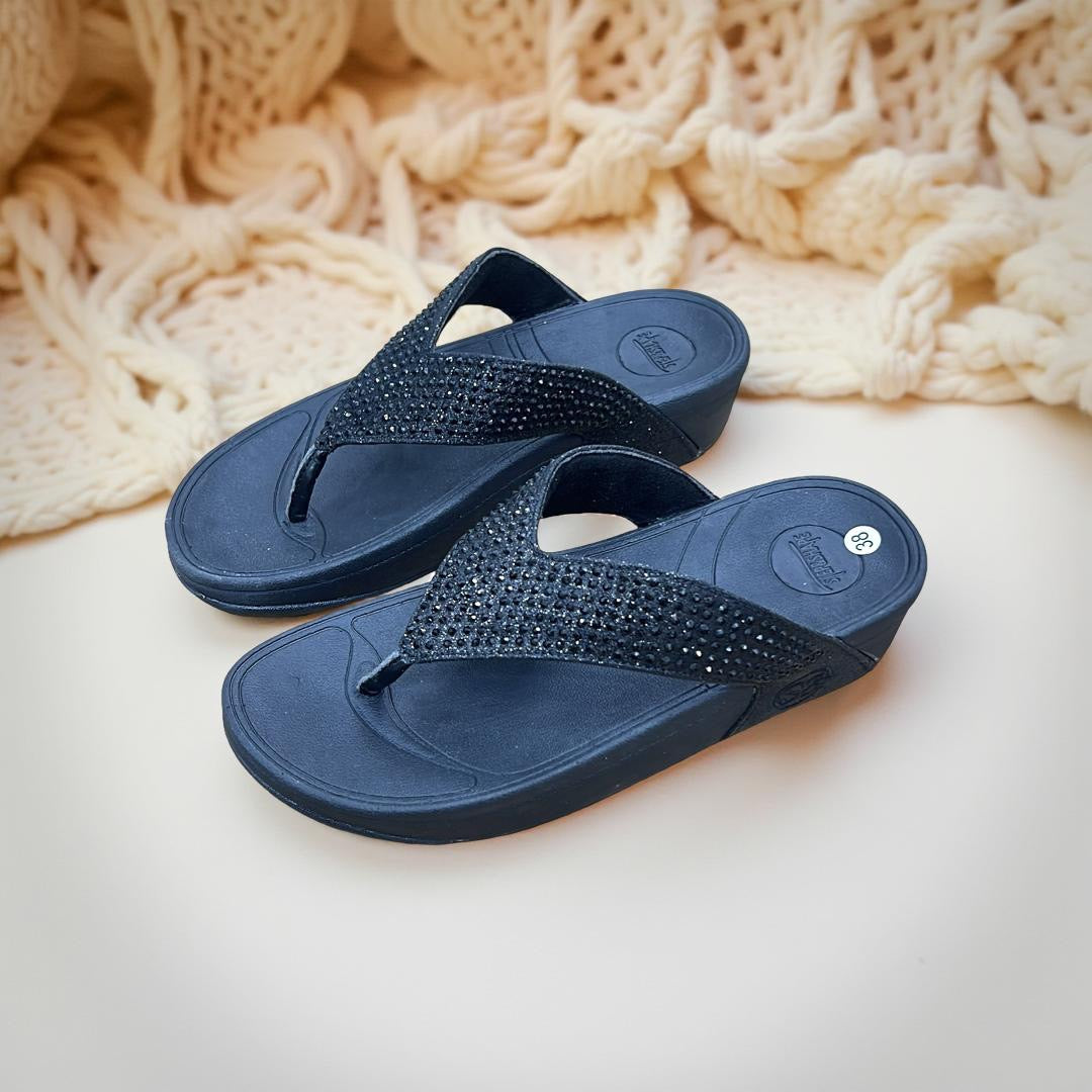 Step & Shape Embellished Strap Slippers In Black