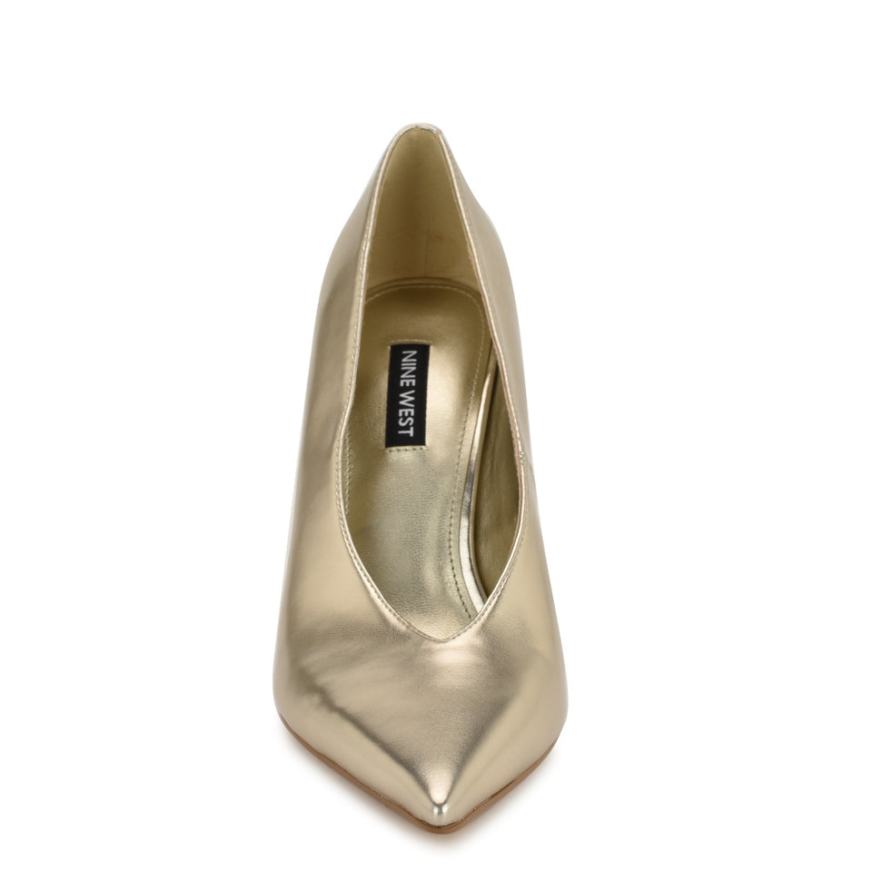 Nine West Pointed Toe Pump in Gold