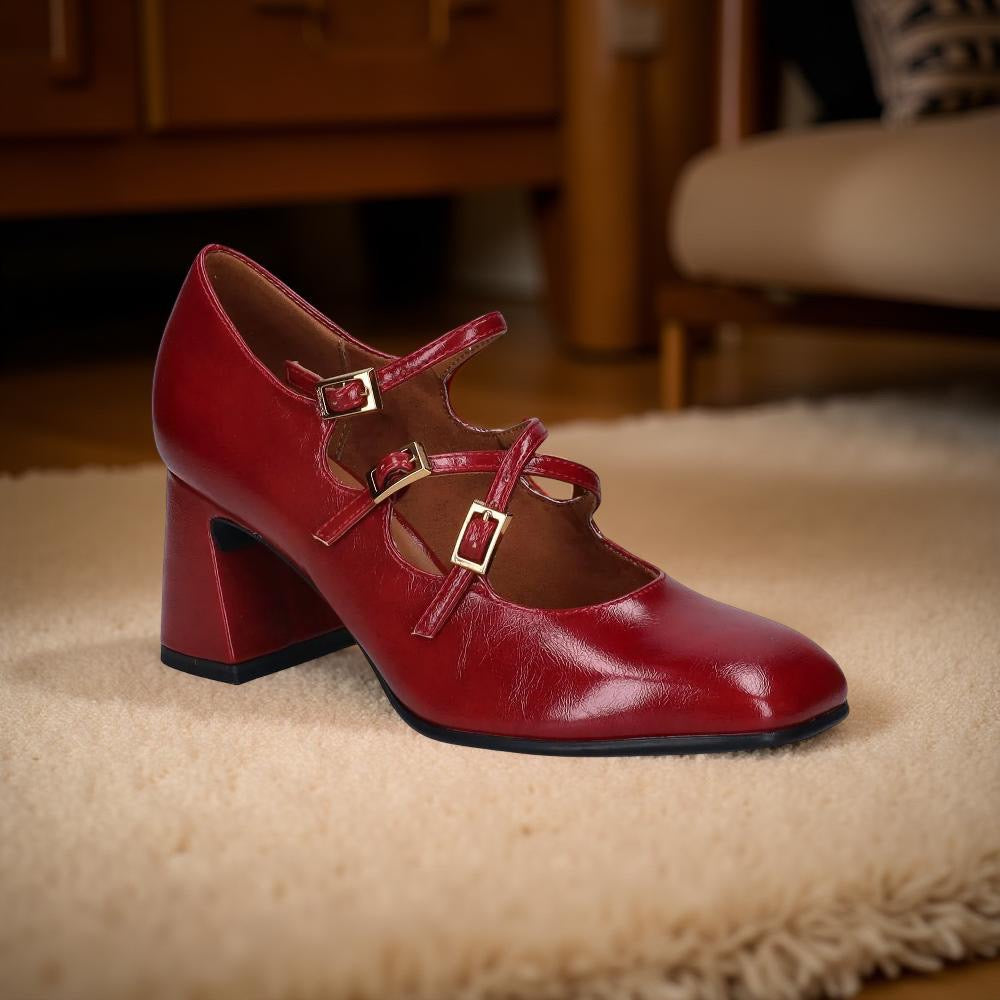 Tamaris Square Toe Block Heel Pump in Wine