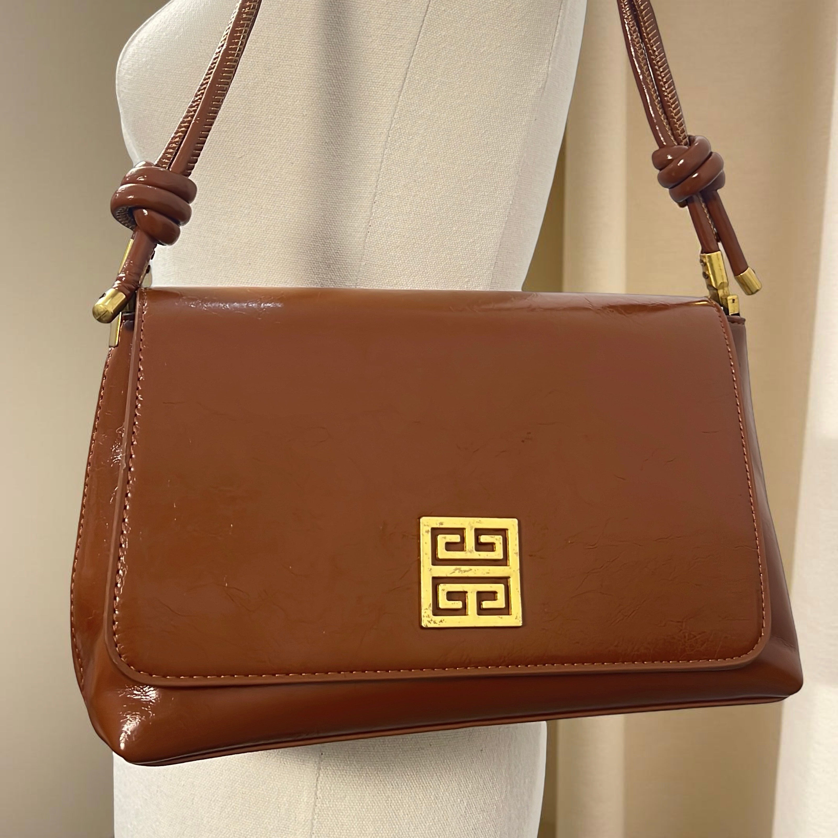 Leather Knot Handle Bag in Tan