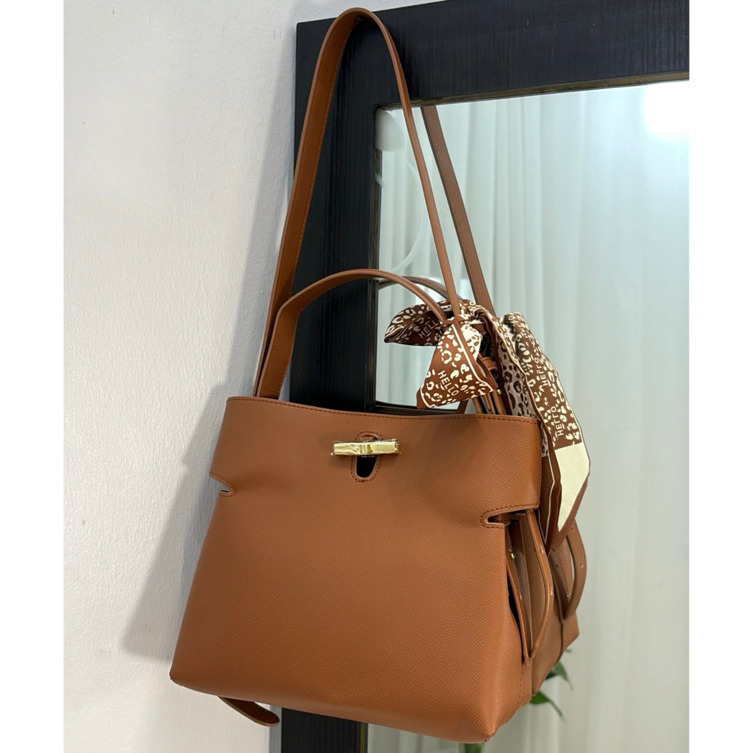Versse Leather Bucket Bag in Brown