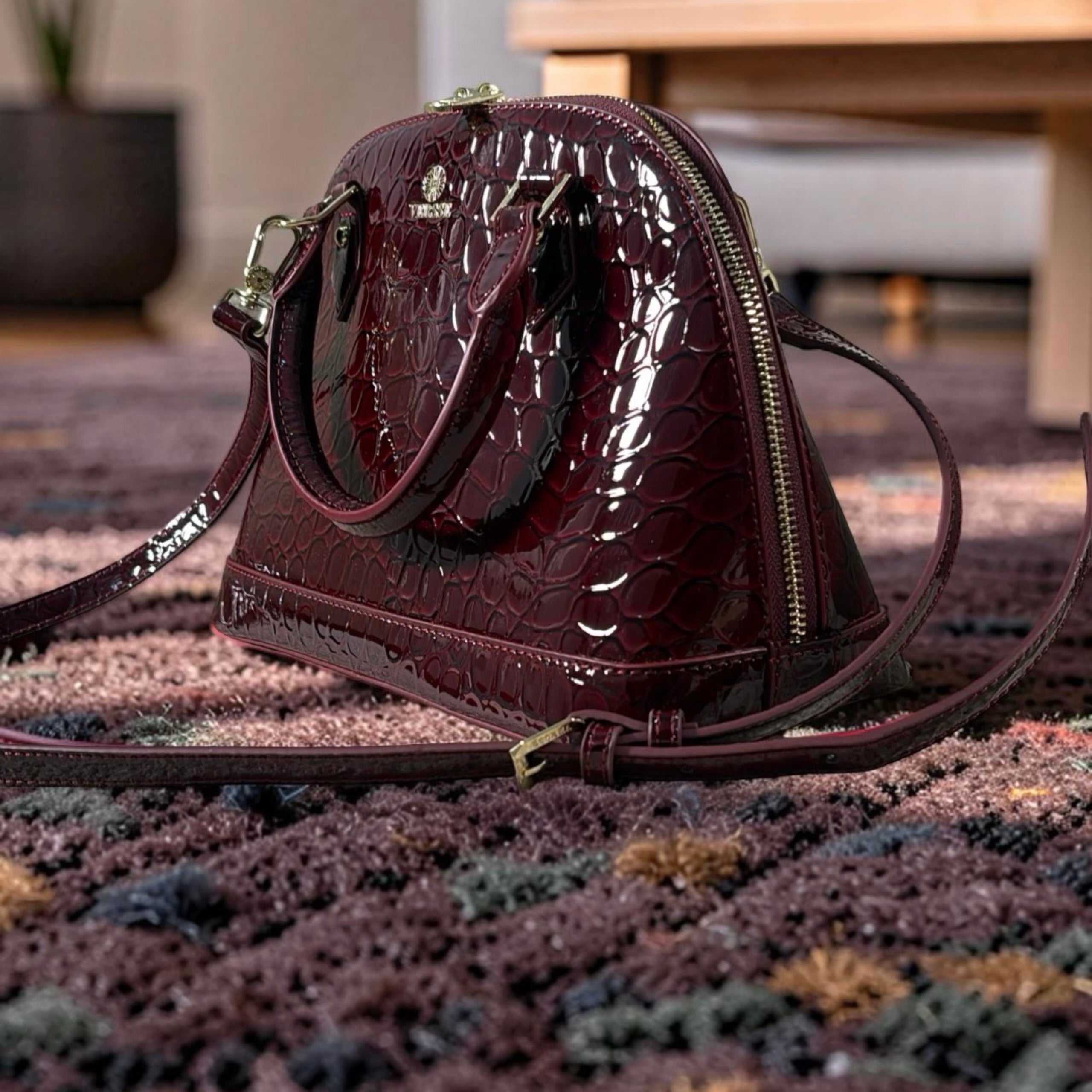 Versse Faux Croc Patent Leather Bag in Burgundy