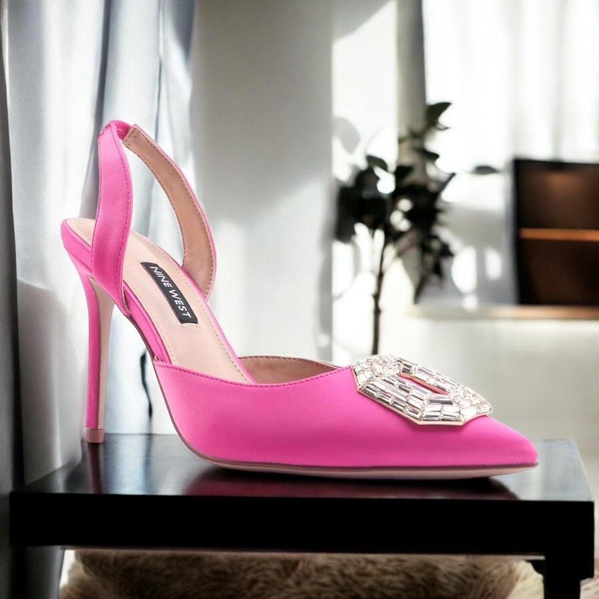 NINE WEST SATIN SLINGBACK HEELS IN FUCHSIA