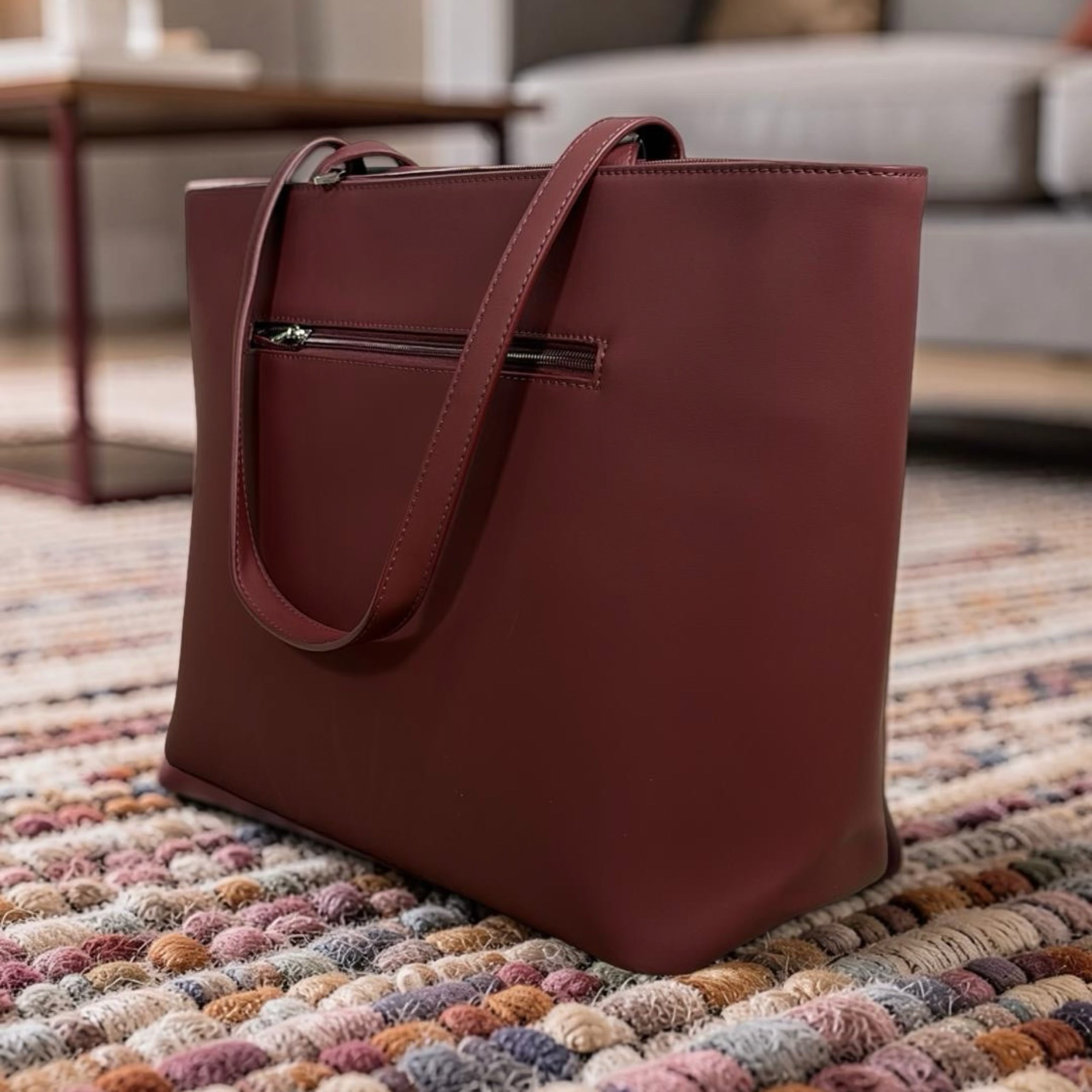 Chrisbella Large Contrast Shoulder Bag in Burgundy