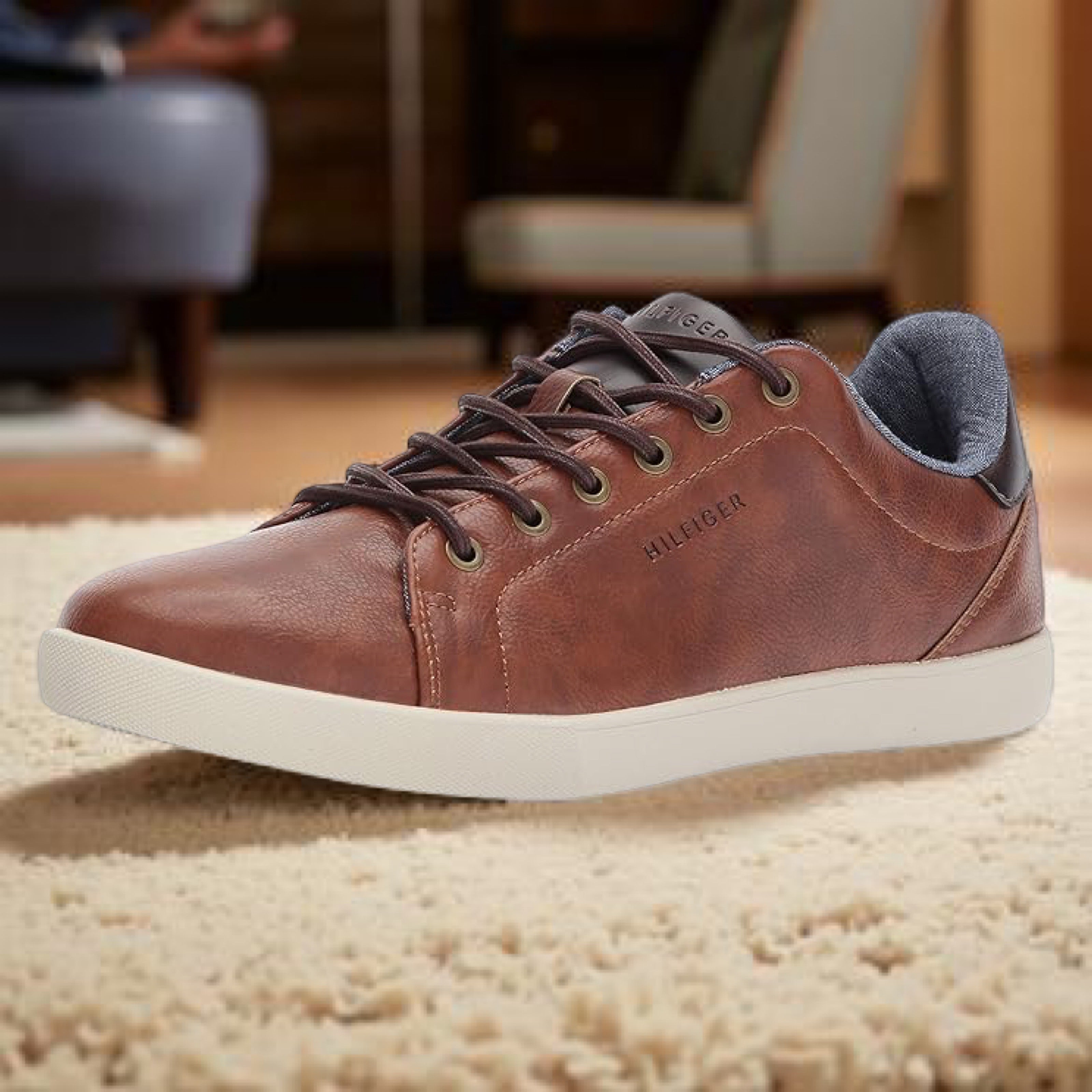 Tommy Hilfiger Unisex Leather Flat Sole Lace-Up Shoes in Brown