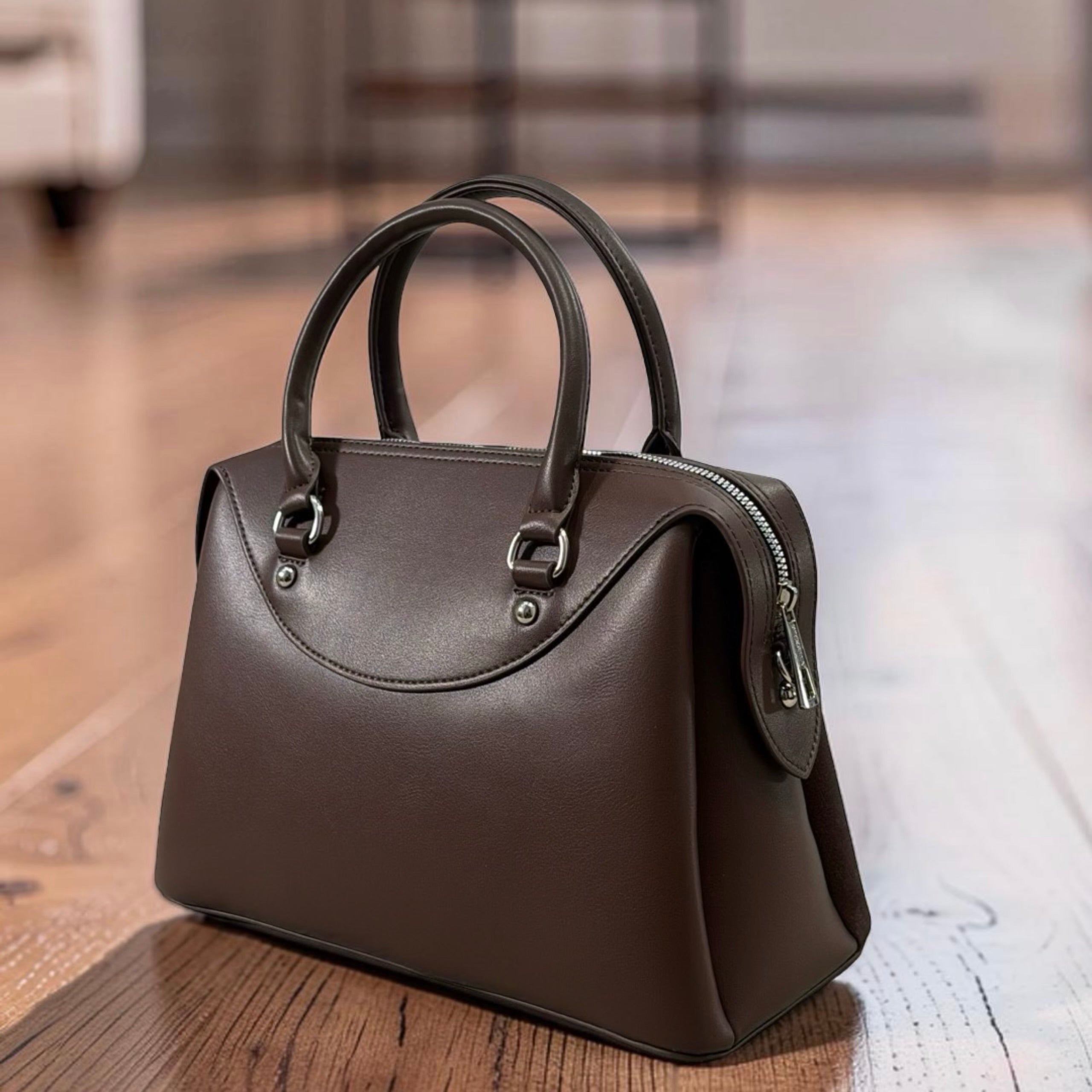 Chrisbella Medium 2-in-1 Bag in Coffee