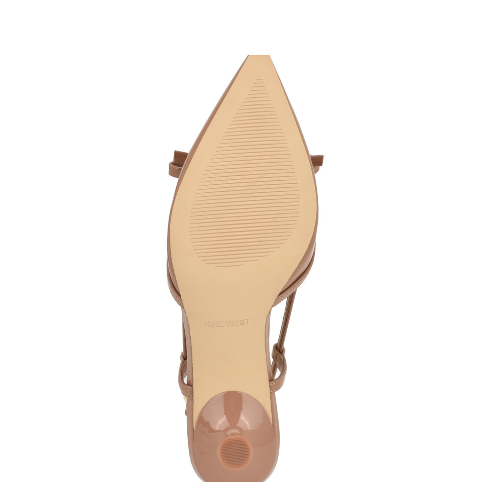 Nine West Bow Detail Pointed Toe Slingback Pump in Nude