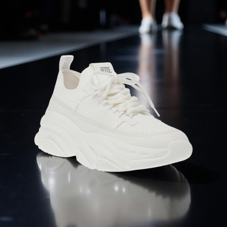 Steve madden Elastic Pull Tab Sneakers in White