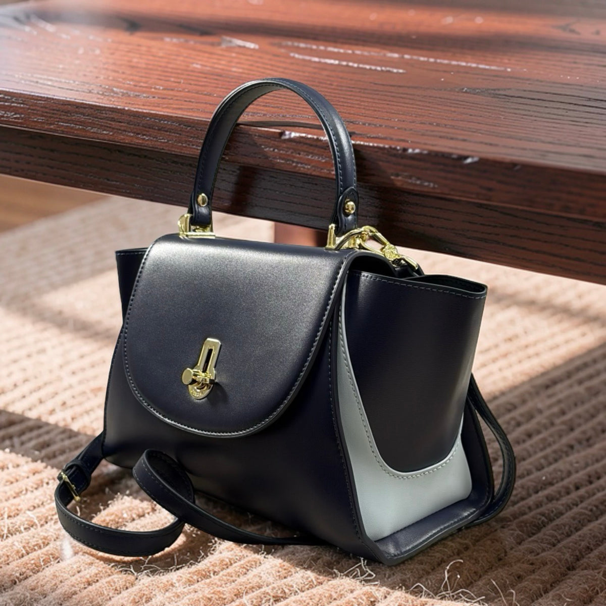 Versse Top Handle Winged Bag in Navy