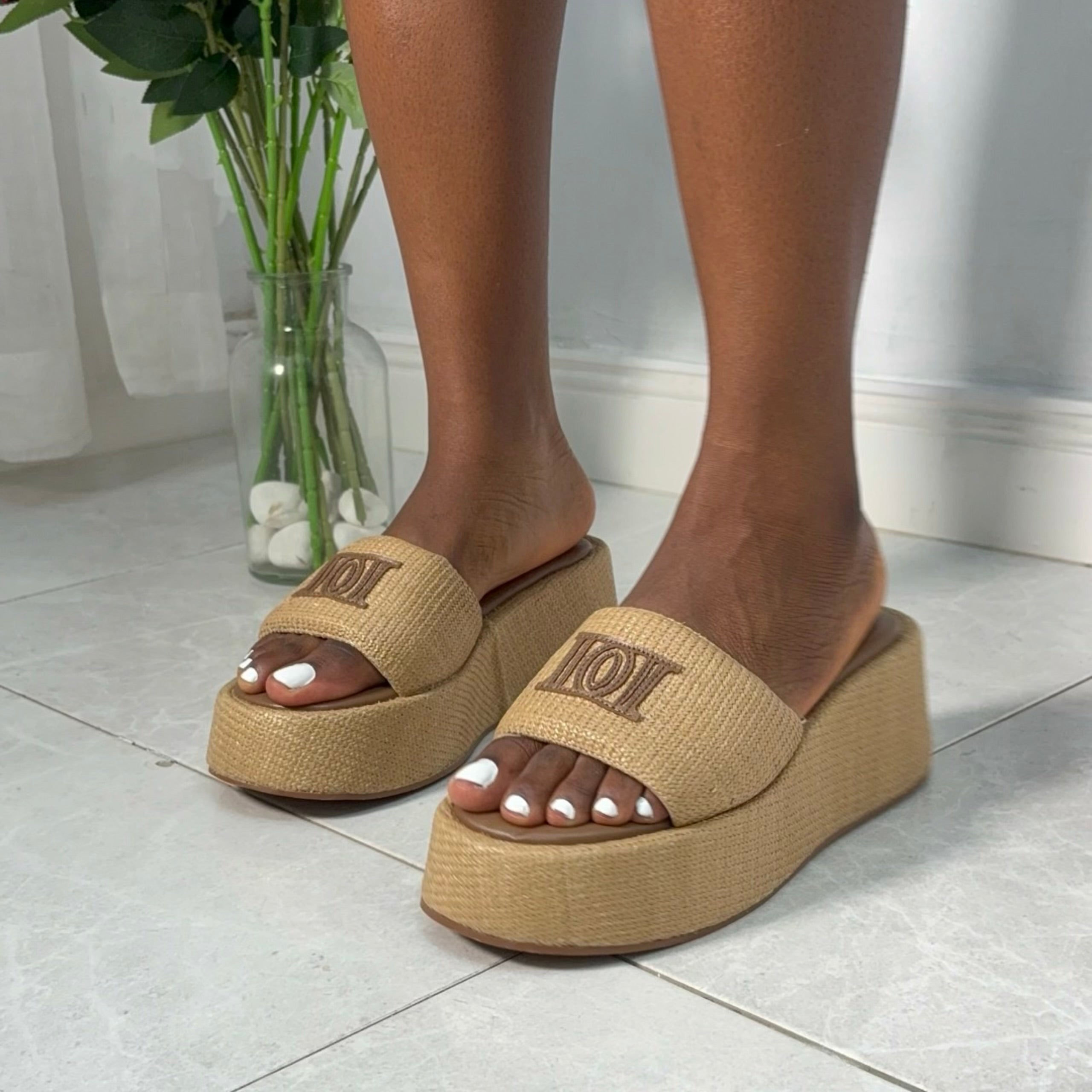 Darich Faux Raffia Flatform Slide in Natural