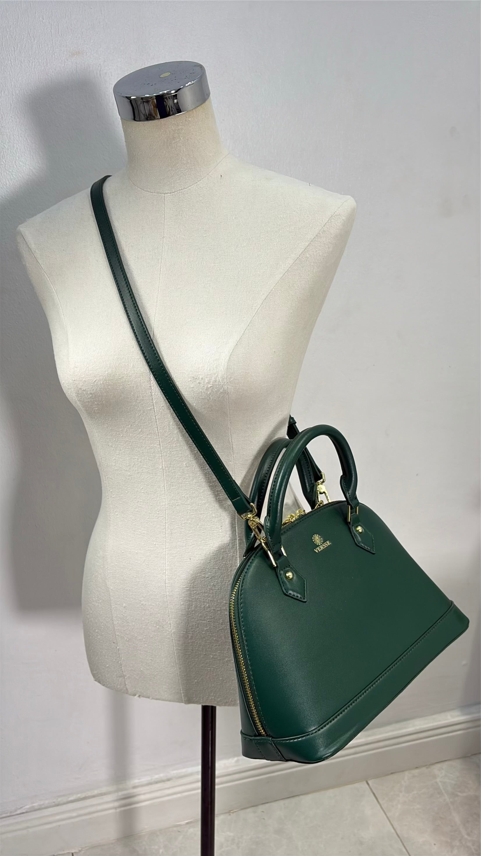 Versse Oval Top Handbag in Green